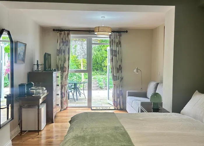 The Garden Vendégház